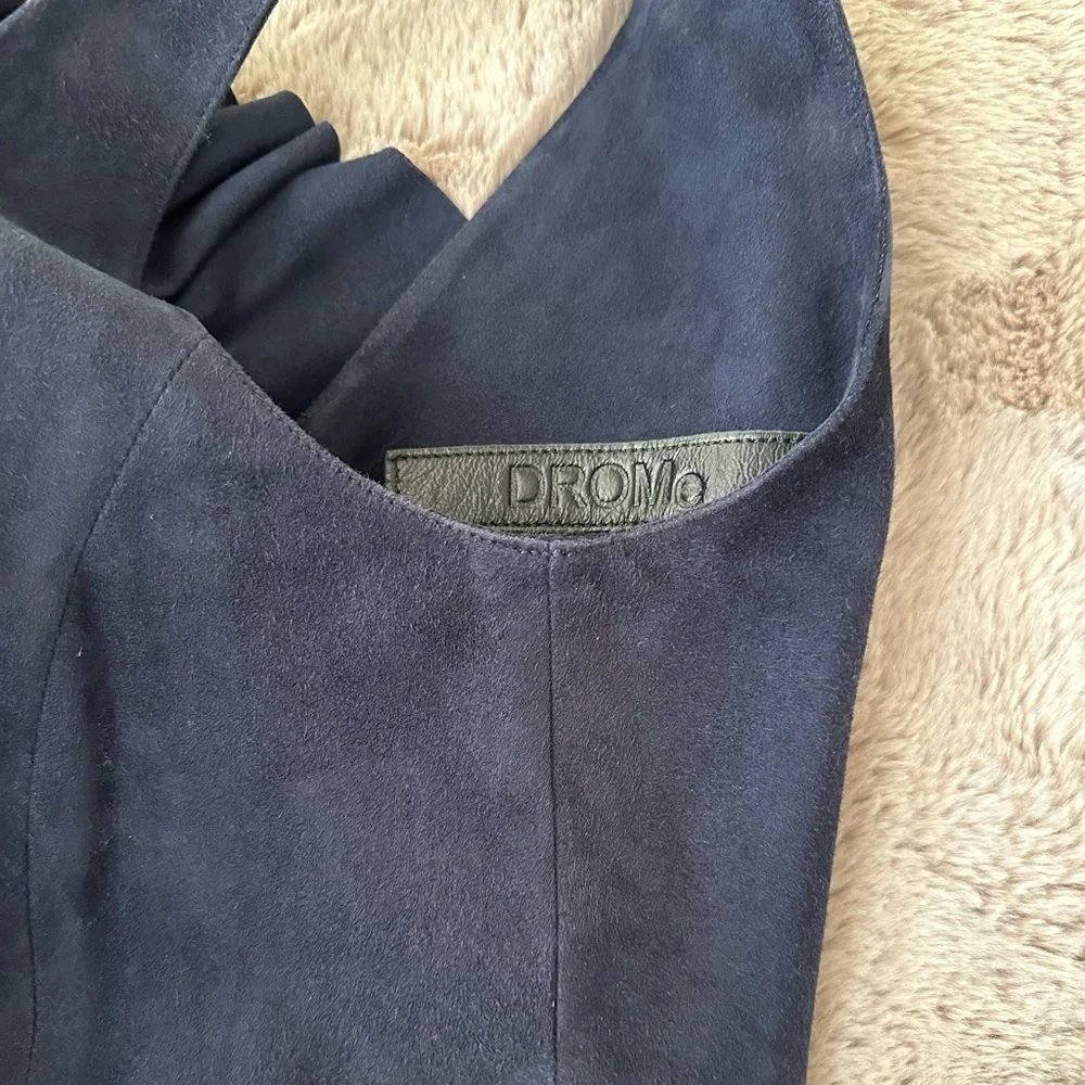 DROMe Suede Ruffle Top - Picture 7 of 15